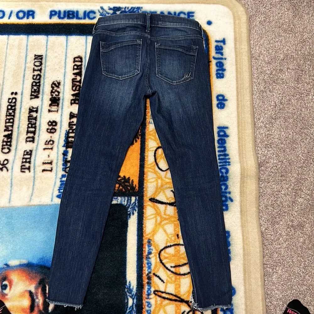Express Mid Rise Jean - Picture 2 of 5